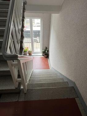 gepflegtes Treppenhaus - 