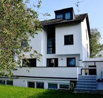 Attraktives Wohnhaus mit Einliegerwohnung für die große Familie - Weiterstadt-Schneppenhausen