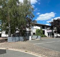 Vielseitig nutzbares Gewerbeanwesen mit großzügigem repräsentativem Wohnhaus - Weiterstadt/OT