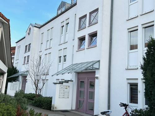 Ansicht-Hauseingang-Bild1 - 2 Zimmer Etagenwohnung in Augsburg