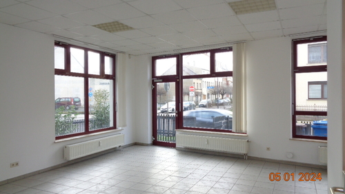 Büroraum - 2 Zimmer Wohn- & Geschäftshaus in Naumburg (Saale)