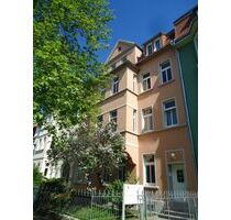 5-Raum-Wohnung mit Balkon - 630,00 EUR Kaltmiete, ca.  90,00 m² Wohnfläche in Naumburg (Saale) (PLZ: 06618)