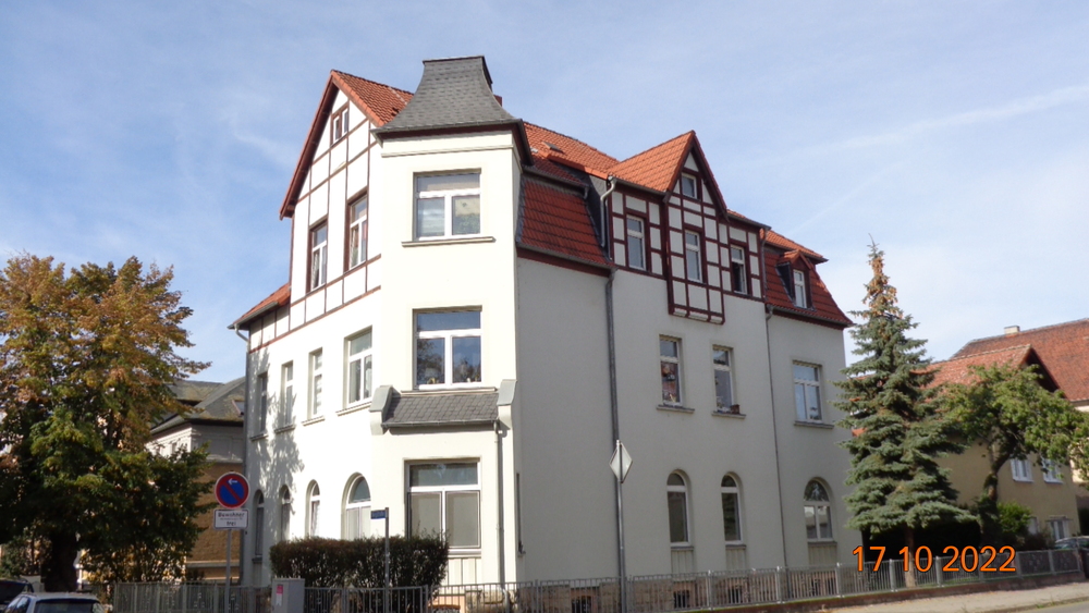 2-Raum-Wohnung im Erdgeschoss - 330,00 EUR Kaltmiete, ca.  63,00 m² Wohnfläche in Naumburg (Saale) (PLZ: 06618)