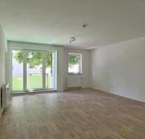 (12536_01) MGN: bezugsfertige 1-Zi-Whg mit Aufzug, sep. Küche, Flur, Balkon, Hausreinigung, preiswerte EBK möglich - Meiningen