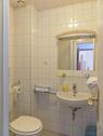 Bad mit Dusche - Etagenwohnung mit 20,00 m² in Erfurt zur Miete