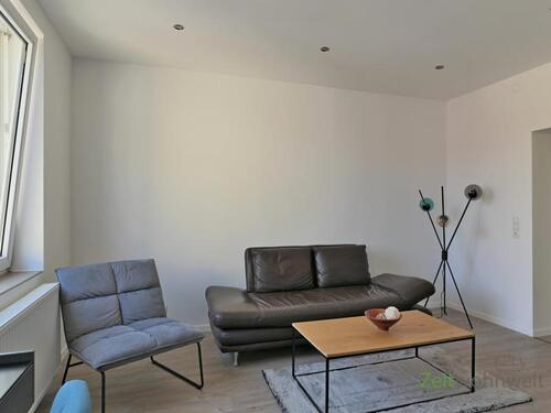 Sofa und Sessel - Etagenwohnung mit 56,00 m² in Kassel zur Miete