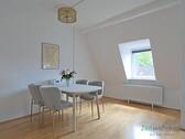 Esstisch im Wohnzimmer - 3 Zimmer Etagenwohnung zur Miete in Kassel