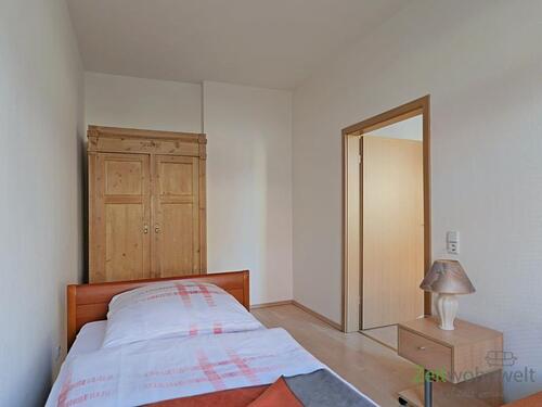 kleines Schlafzimmer - 2 Zimmer Etagenwohnung in Zwickau