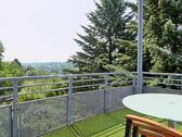 sonniger Balkon mit grünem Ausblick - Etagenwohnung mit 75,00 m² in Dresden zur Miete