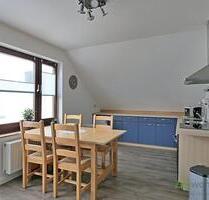 (EF0883_M) Erfurt: Möbisburg-Rhoda, Neu möblierte 3-Zimmer-Wohnung mit Dachbalkon, WLAN, Waschmaschine