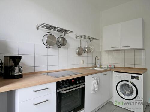 Waschmaschine in der Küche - 3 Zimmer Etagenwohnung zur Miete in Erfurt