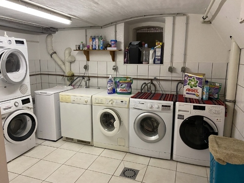 Waschmaschinenraum - 