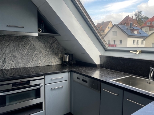 Küche - Dachgeschoßwohnung mit 38,38 m² in Stuttgart / Untertürkheim zum Kaufen