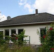 Leben und arbeiten in einem ruhigen Bungalow in Hessisch-Oldendorf, Friedrich-Kölling-Str. 9 (im Wendehammer) ... !!! - Hessisch Oldendorf