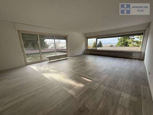 Foto - Wohnung zum Mieten in Homburg 1.290,00 € 142 m²