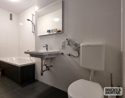 Badezimmer - Etagenwohnung mit 36,00 m² in Augsburg zum Kaufen