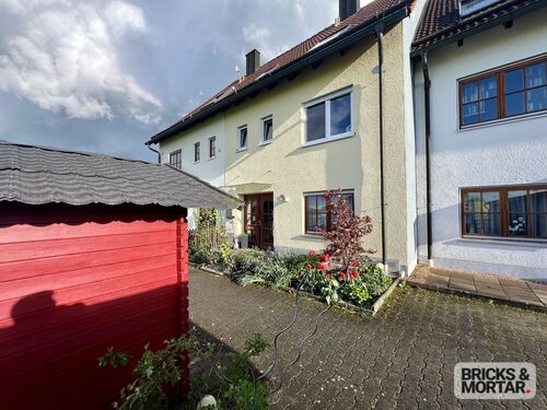 Hausansicht - 5 Zimmer Reihenmittelhaus zum Kaufen in Friedberg / Wulfertshausen