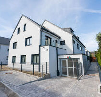 Exklusives Penthouse mit einer Dachterrasse und Lift in die Wohnung in TOP Lage - Augsburg / Göggingen Göggingen, Bayern