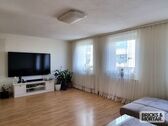 Wohnzimmer - 13 Zimmer Wohn- & Geschäftshaus zum Kaufen in Augsburg / Oberhausen