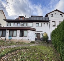 Teilsaniertes 3-Familienhaus in Pforzheim-Würm