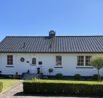 Wir bieten Ihnen die Gelegenheit, ein charmantes Einfamilienhaus in 24837 Schleswig zu erwerben!