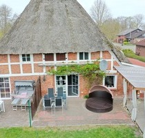 Traumhaftes Reetdach- Bauern-Fachwerkhaus in Neuland Kreis Stade zu verkaufen.
