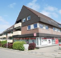 Geräumige, helle 3-Zimmer Dachgeschoßwohnung mit Balkon in 24837 Schleswig zu verkaufen.