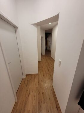 Foto - 6 Zimmer Dachgeschoßwohnung zur Miete in Dortmund