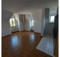 Ideal für Anleger fast im Zentrum mit viel Altbaucharme - Zwickau Innenstadt