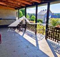 Doppelhaushälfte mit xxxl-überdachter Terrasse in Niederlichtenau