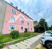 3 Räume mit Loggia, Stellplatz & 50m2 beheizter Dachkammer + 15m2 Keller - Chemnitz