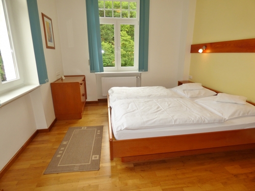 Gästezimmer - Hotel, Pension, Gasthof in Bad Bertrich