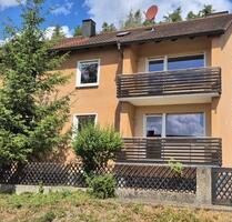 Geräumiges, flexibel nutzbares Ein- Zweifamilienhaus in Unterheckenhofen - Roth