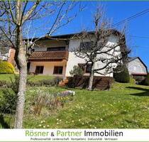 *Freistehendes Einfamilienhaus mit idyllischem Garten und großem Carport* - Eppstein