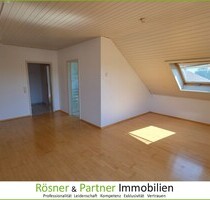 *Lichtdurchflutete 2,5 Zimmerwohnung mit Balkon in ruhiger Wohnlage von Mörfelden* - Mörfelden-Walldorf
