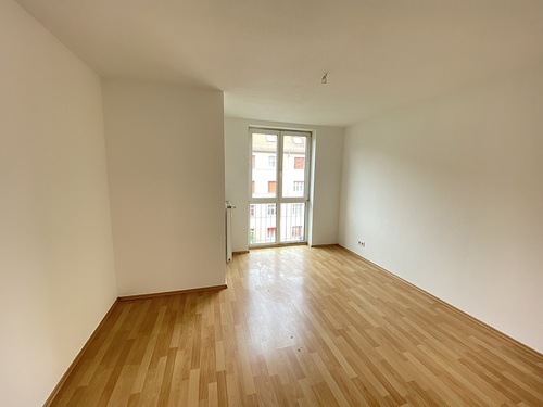 Wohnung Referenz - 1 Zimmer Etagenwohnung zum Kaufen in Leipzig