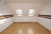 Zimmer - 3 Zimmer Dachgeschoßwohnung zum Kaufen in Leipzig