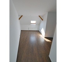 Renovierung abgeschlossen, 2-Raum Wohnung sucht freundliche Mieter - Chemnitz Bundesweit - Sachsen - Chemnitz - Kapellenberg
