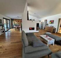 Wohnen im Grünen mit Stil, Komfort und bester Anbindung - Burscheid