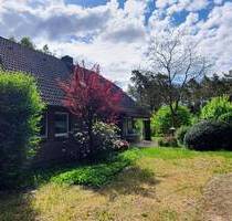 Gepflegt + großzügig * 1-2 Familienhaus in ruhiger, bevorzugter Lage * 2 Küchen, 2 Bäder, Carport, Terrasse, Balkon, 2 Gartenteiche - Gorleben