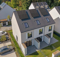 2.325,00 EUR Kaltmiete, ca.  145,00 m² Wohnfläche in Friedberg (Hessen) (PLZ: 61169)