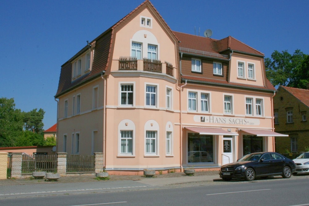 Schicke Wohnung nähe Stadkern - 330,00 EUR  pro  Monat Kaltmiete, ca.  52,50 m² Wohnfläche in Bernsdorf (PLZ: 02994)