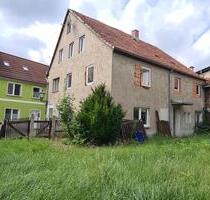 Ein- bis Zweifamilienhaus mit Grundstück in ruhiger Innenstadtlage - Münchenbernsdorf