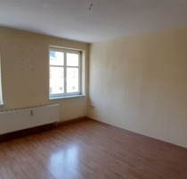 Drei-Zimmer-Wohnung in ruhiger Lage mit guter Fernsicht - Lauter-Bernsbach