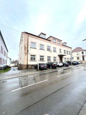 Bild 2 - 33 Zimmer Mehrfamilienhaus, Wohnhaus zum Kaufen in Bexbach / Frankenholz