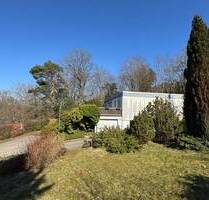 Bungalow mit Weitblick in IGB-Sengscheid, 2.570?m², Waldlage, absolute Privatsphäre + Baugrundstück - Sankt Ingbert St. Ingbert