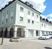 Gewerbeflächen in bester Lager, in der Fußgängerzone von 83395 Freilassing - frei ab sofort