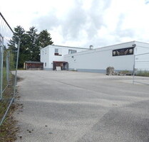 Gewerbeimmobilie in Ainring: Büro & Lager mit 700 m² Außenfläche – ideal für vielseitige Nutzung - Ainring / Mitterfelden
