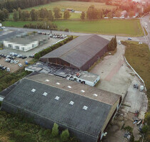 Direktlage an der A2 - Lagerhallen und Bürogebäude auf 13.500 m² Fläche - Sofort verfügbar - Helmstedt