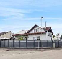 Zweifamilienhaus mit Charme & Substanz – sofort einziehen oder vermieten - Hohenwart